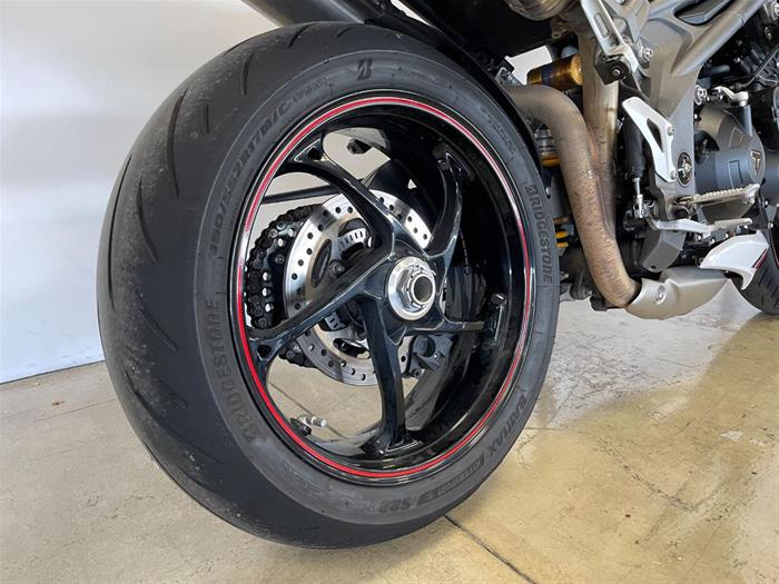Ducati Vicenza - TRIUMPH Speed Triple RS | ID 34523