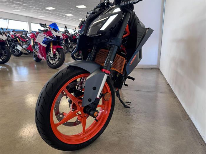 Ducati Vicenza - KTM 390 Duke | ID 37054
