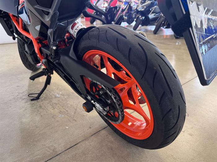 Ducati Vicenza - KTM 390 Duke | ID 37054