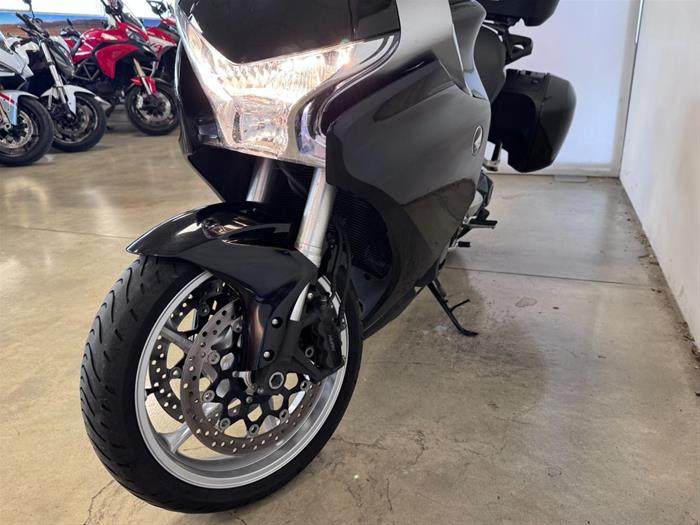 Ducati Vicenza - HONDA VFR 1200 F | ID 38271