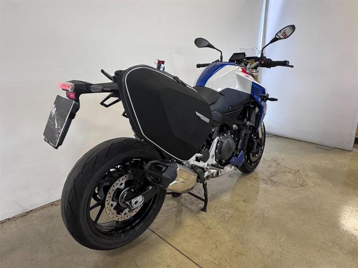 Ducati Vicenza - BMW F 900 R | ID 38330
