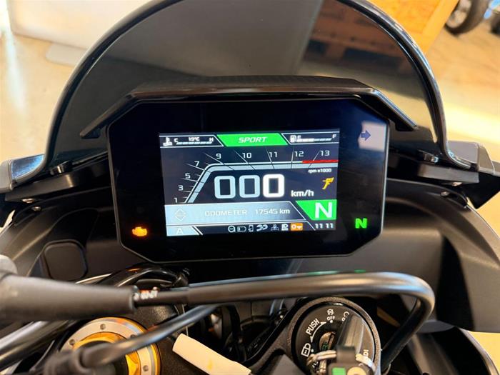 Ducati Vicenza - APRILIA TUONO V4 1100 | ID 38889