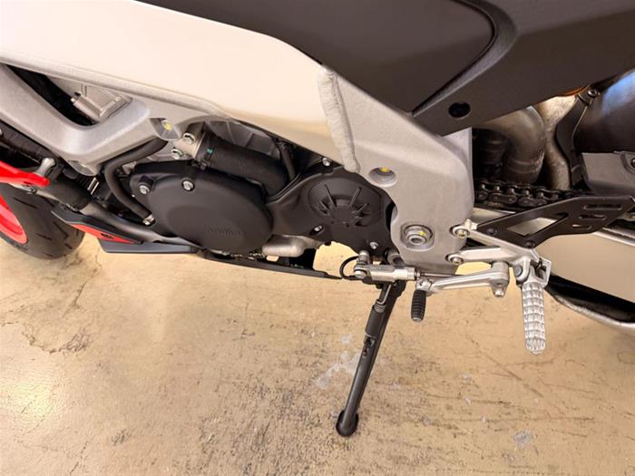 Ducati Vicenza - APRILIA TUONO V4 1100 | ID 38889