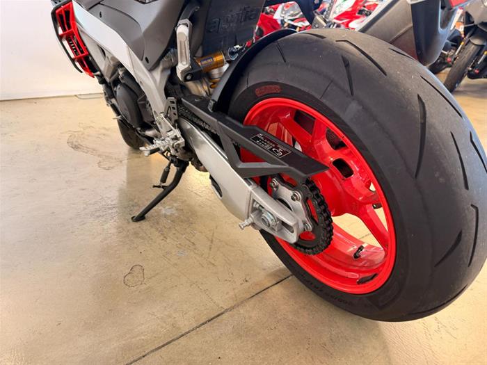 Ducati Vicenza - APRILIA TUONO V4 1100 | ID 38889