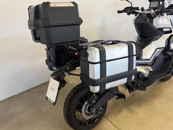 Ducati Vicenza - HONDA X-ADV 750 | ID 41412