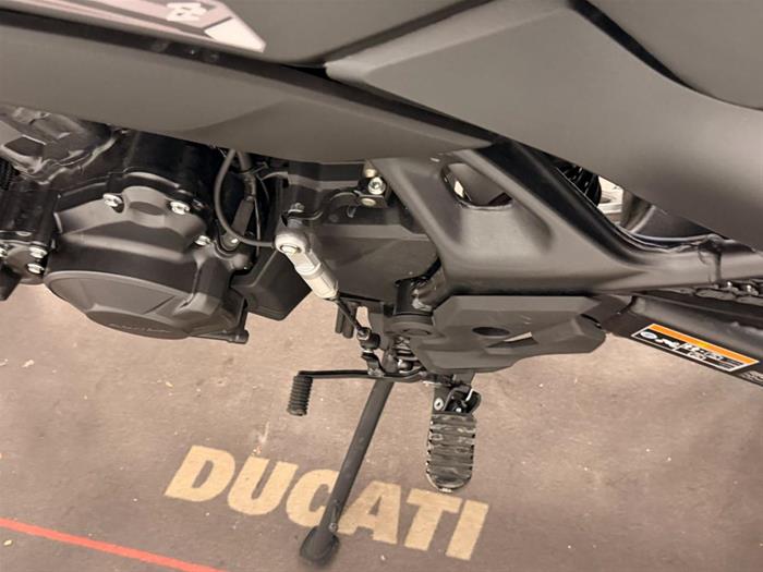 Ducati Vicenza - HONDA Transalp XL750 | ID 41580